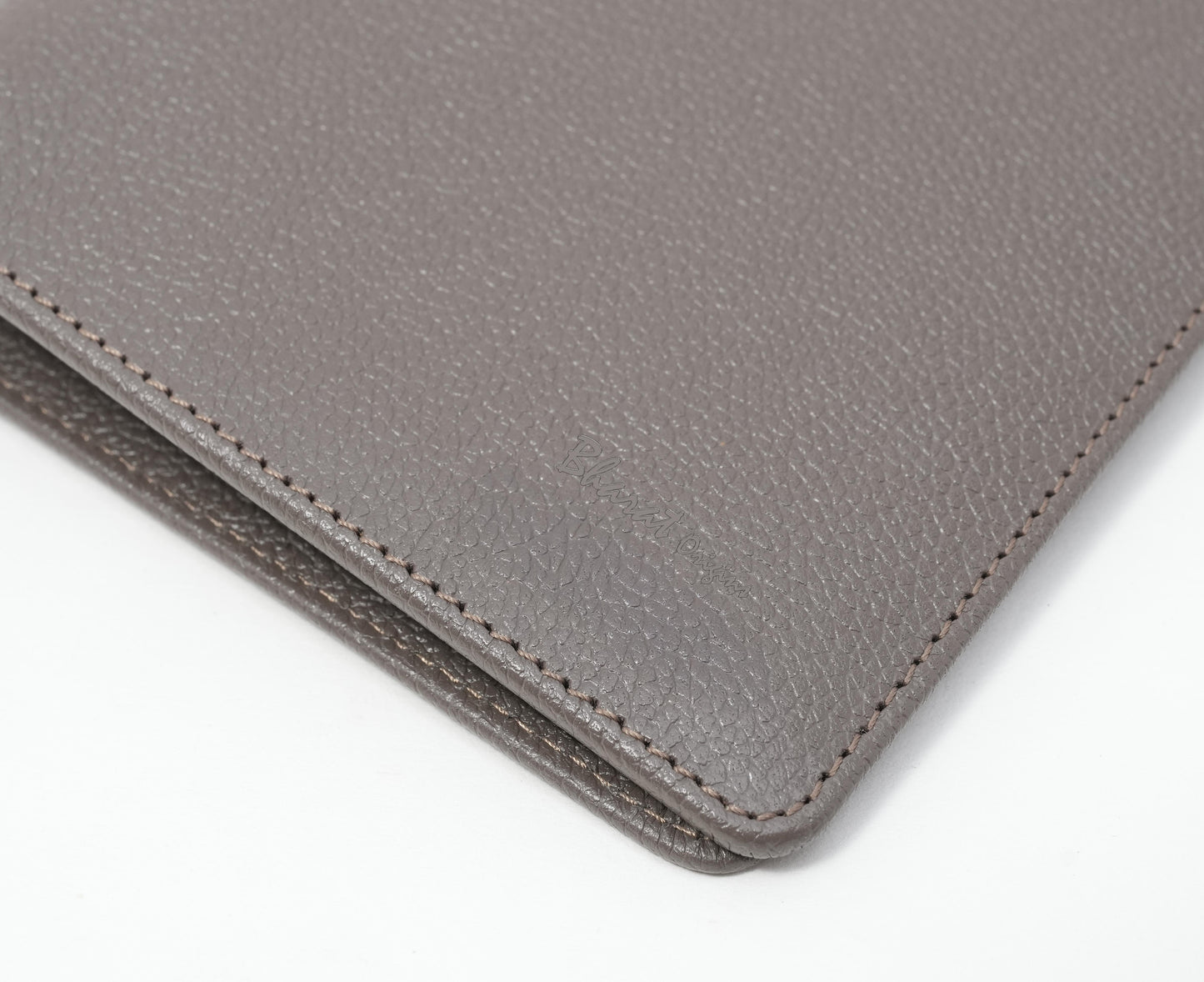 Premium Floater Leather – Pebbled & Durable Finish